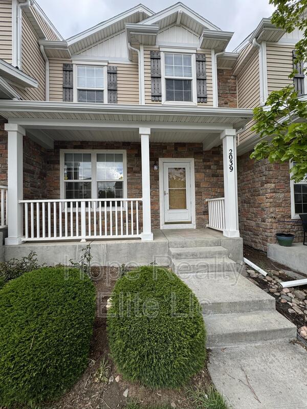 Foto principal - 2039 Creekridge Point