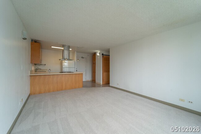 Foto del edificio - $2,100 | 1br/1ba Condominium in Harbour Ridge (ALL UTILITIES INCLUDED)