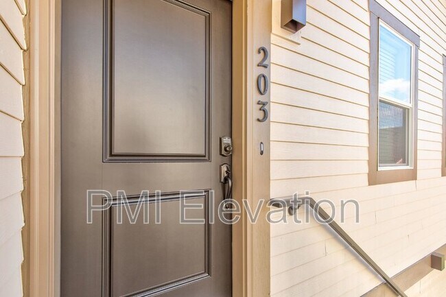 Foto del edificio - 4604 Copeland Cir