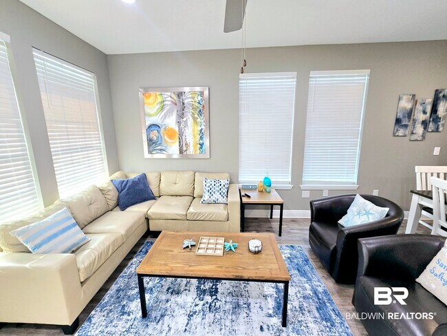 Foto del edificio - 5215 Yellow Bluff Rd