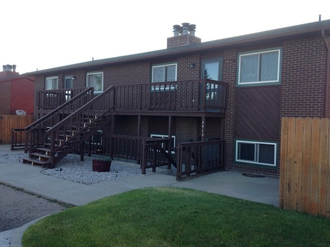 Building Photo - 5415 Akes Dr