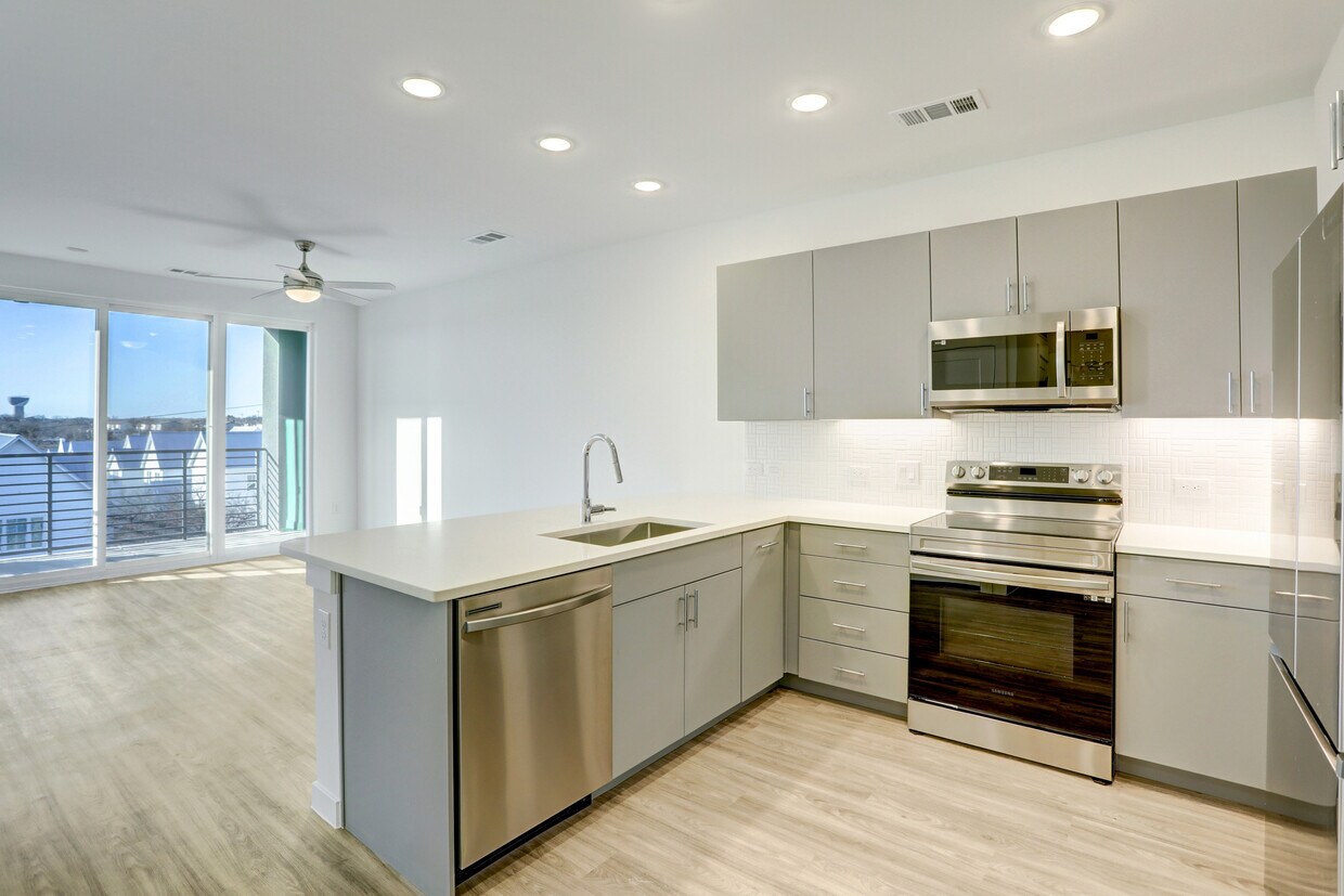 Foto principal - 4801 Springdale Rd