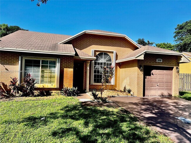 Foto del edificio - 1430 SW 85th Terrace