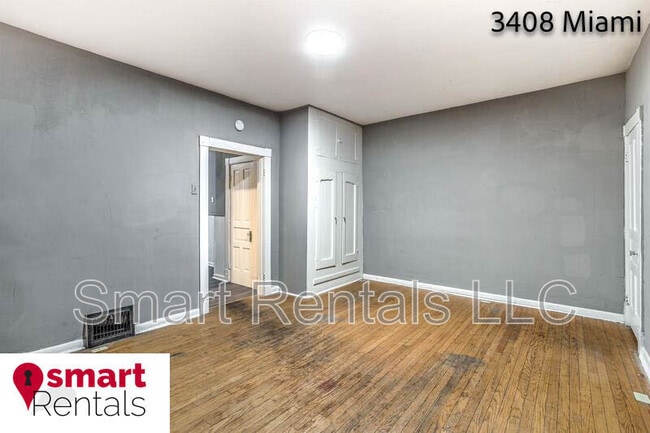Building Photo - 3408 Miami St