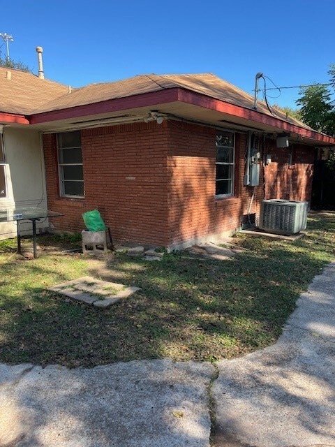 Building Photo - 4141 Lemac Dr