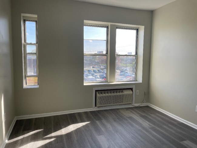 Foto del edificio - 500 Magnolia Ave