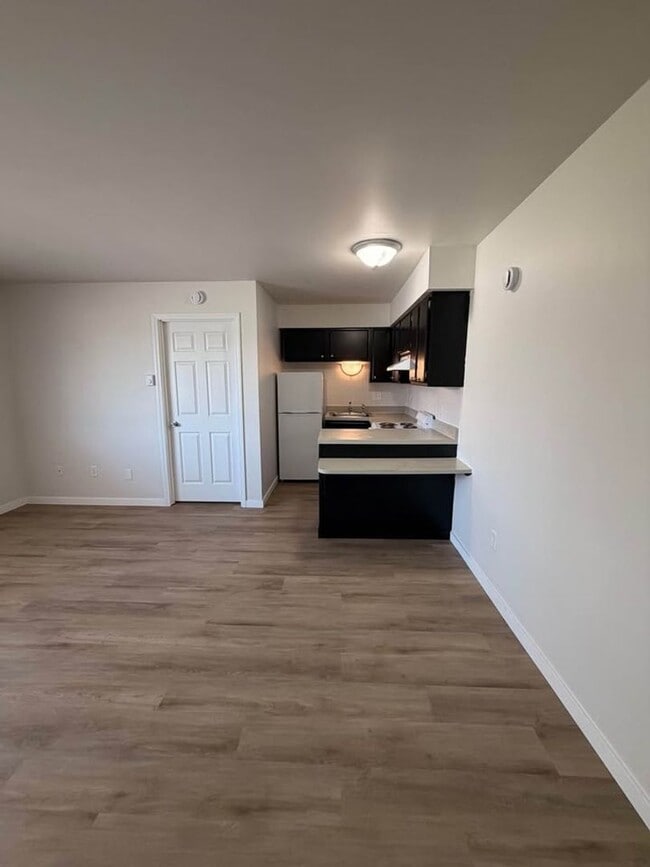 Interior Photo - Holly Apartments