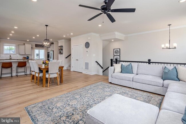 Building Photo - 7312 Red Pond Ct