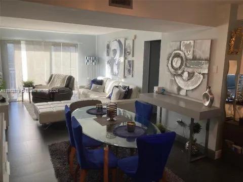 Foto del edificio - 2233 Calais Dr