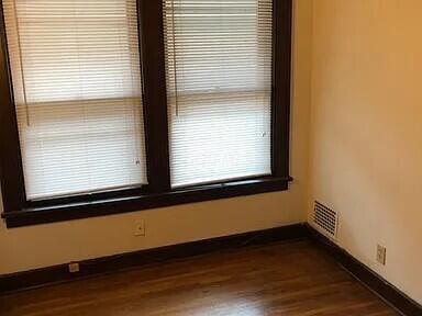 Foto del edificio - 2679 Indianola Ave