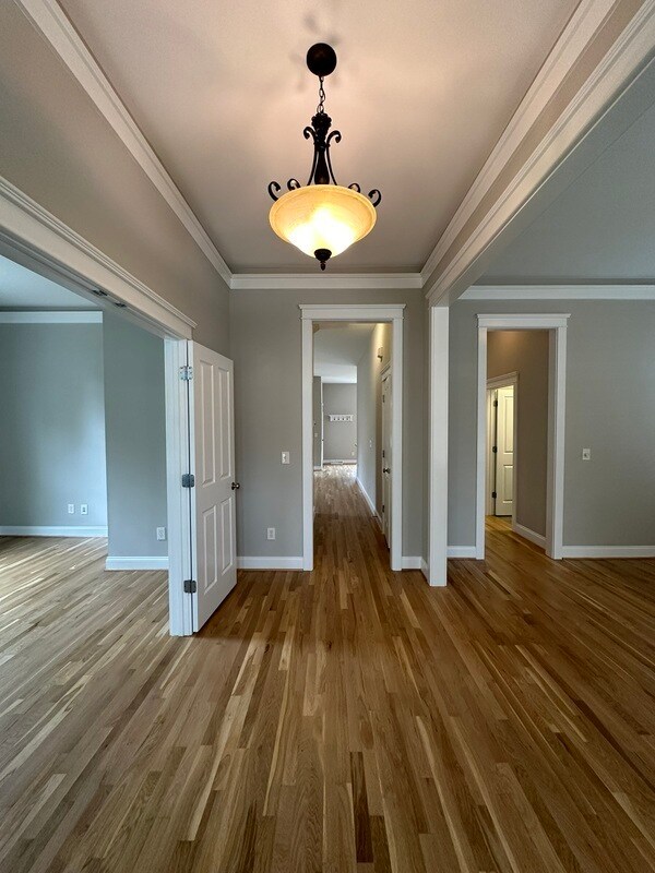 Building Photo - 1862 2nd Baxter Crossing