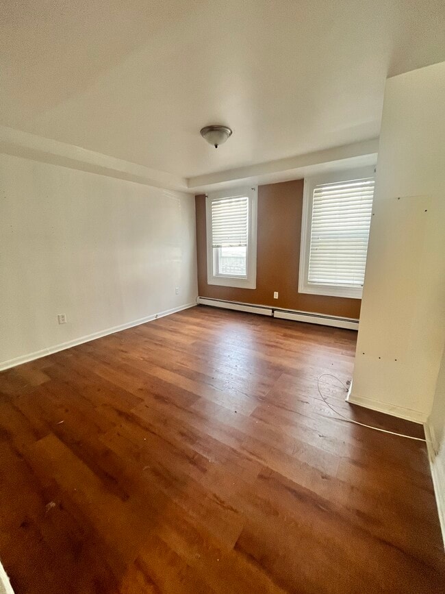 Unit 1 - 397 1st St