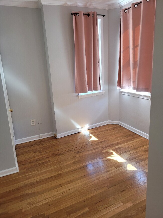 331 Constitution Ave NE, Washington, DC 20002 Townhome Rentals in