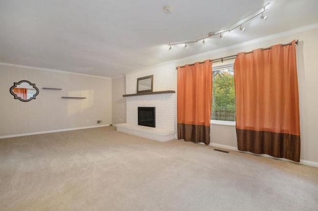 Foto del edificio - 2759 Dalton Ave