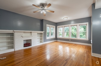 Building Photo - 4627 N Monticello Ave