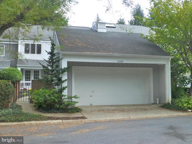 Building Photo - 20626 Highland Hall Dr