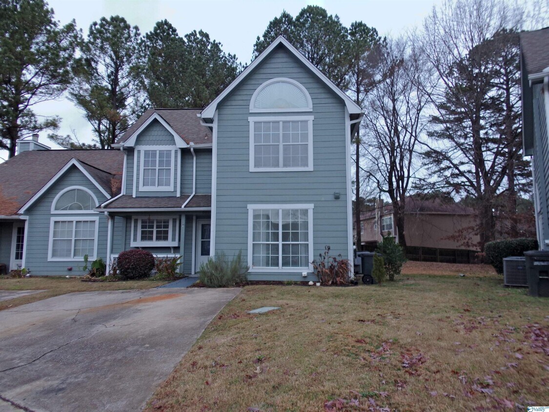 Primary Photo - 108 Stone Meadow Ln