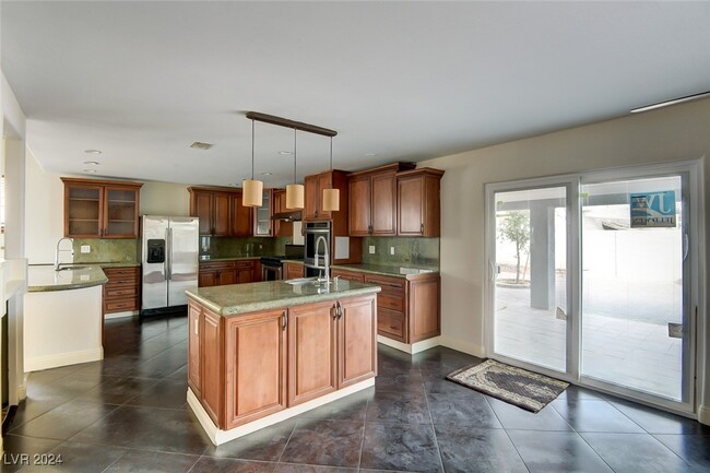 Building Photo - 4422 NV-592