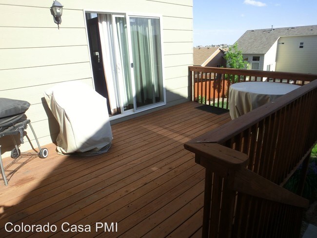 Building Photo - 4615 Crow Creek Dr
