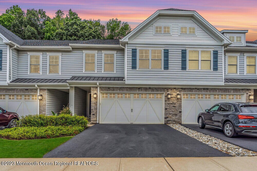 Primary Photo - 61 Eckert Dr