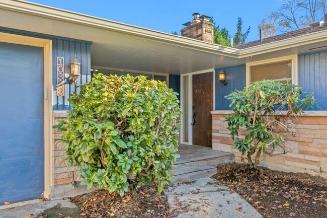 Foto del edificio - 4Bd/1.75Ba Seattle House