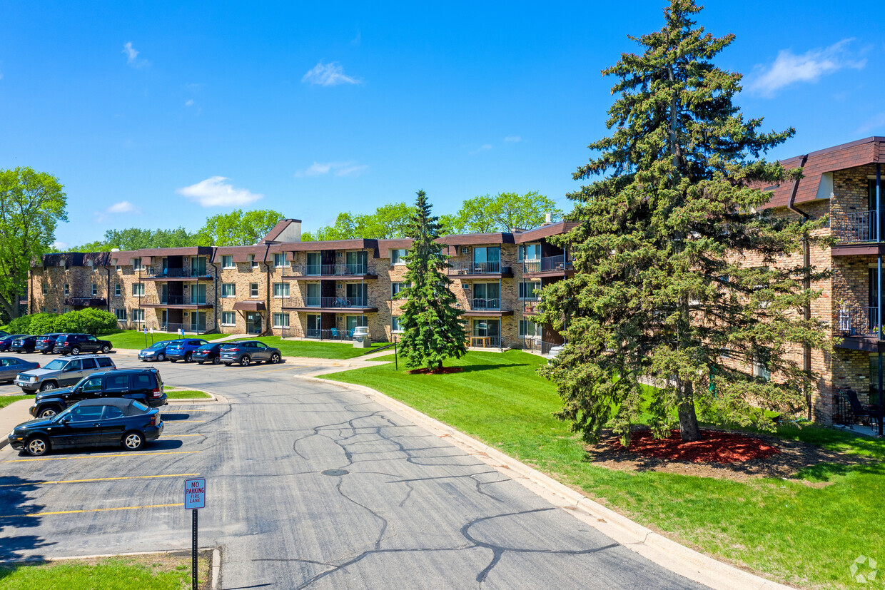 Foto principal - Stanley Terrace Apartments