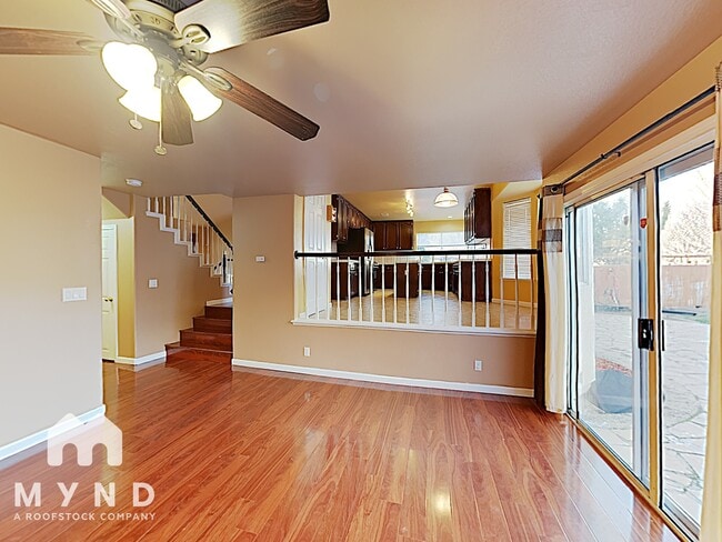 Foto del edificio - 9413 Redwater Dr