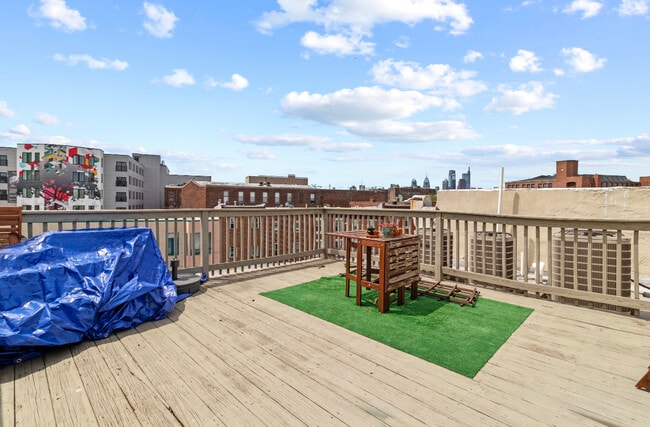 Private Roof Top Deck & Pet Friendly - 1200 Germantown Ave