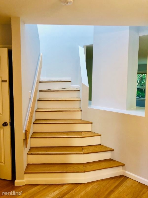 Building Photo - 3 br, 2.5 bath Townhome - 45 Tulip Tree Ln