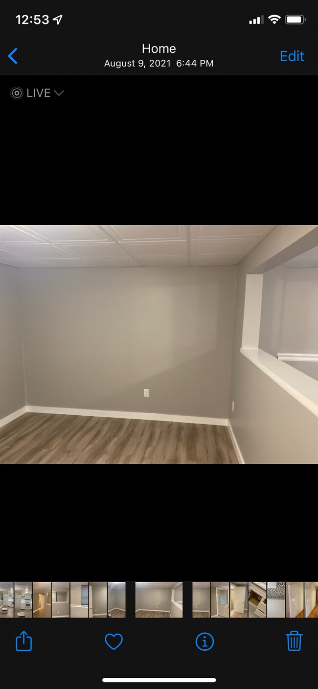 Building Photo - 141 James Cir