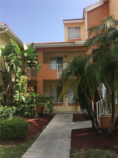 1123 Coral Club Dr, Coral Springs, FL 33071 Condo for Rent in Coral