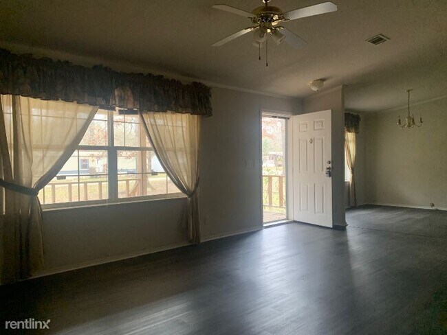 Foto del edificio - 3 br, 2 bath Mobile Home - 200 Brough Rd