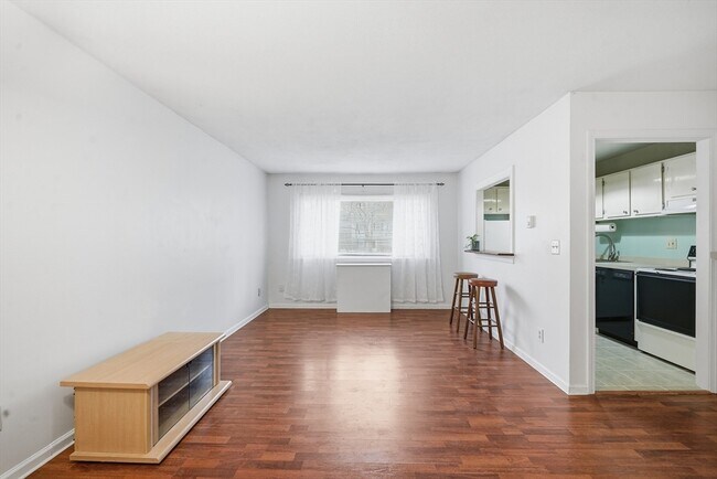 Foto del edificio - 72 Barrett St