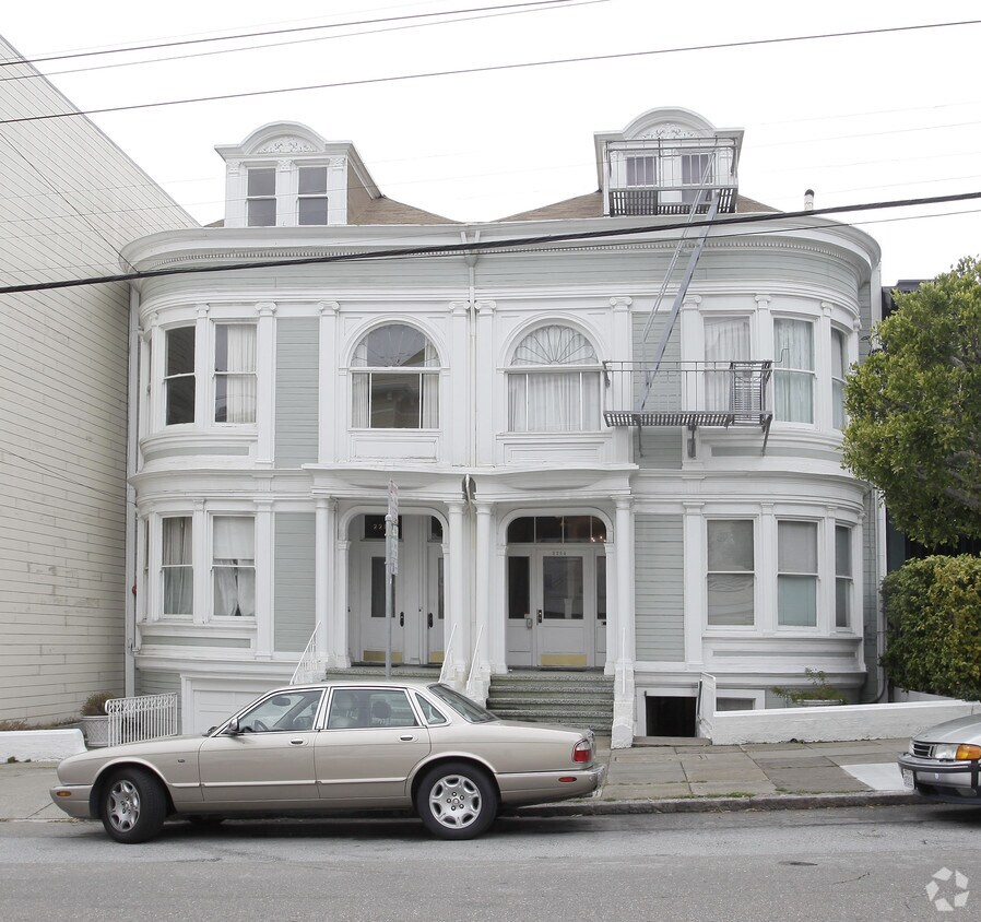 Building Photo - 2264-2268 Green St
