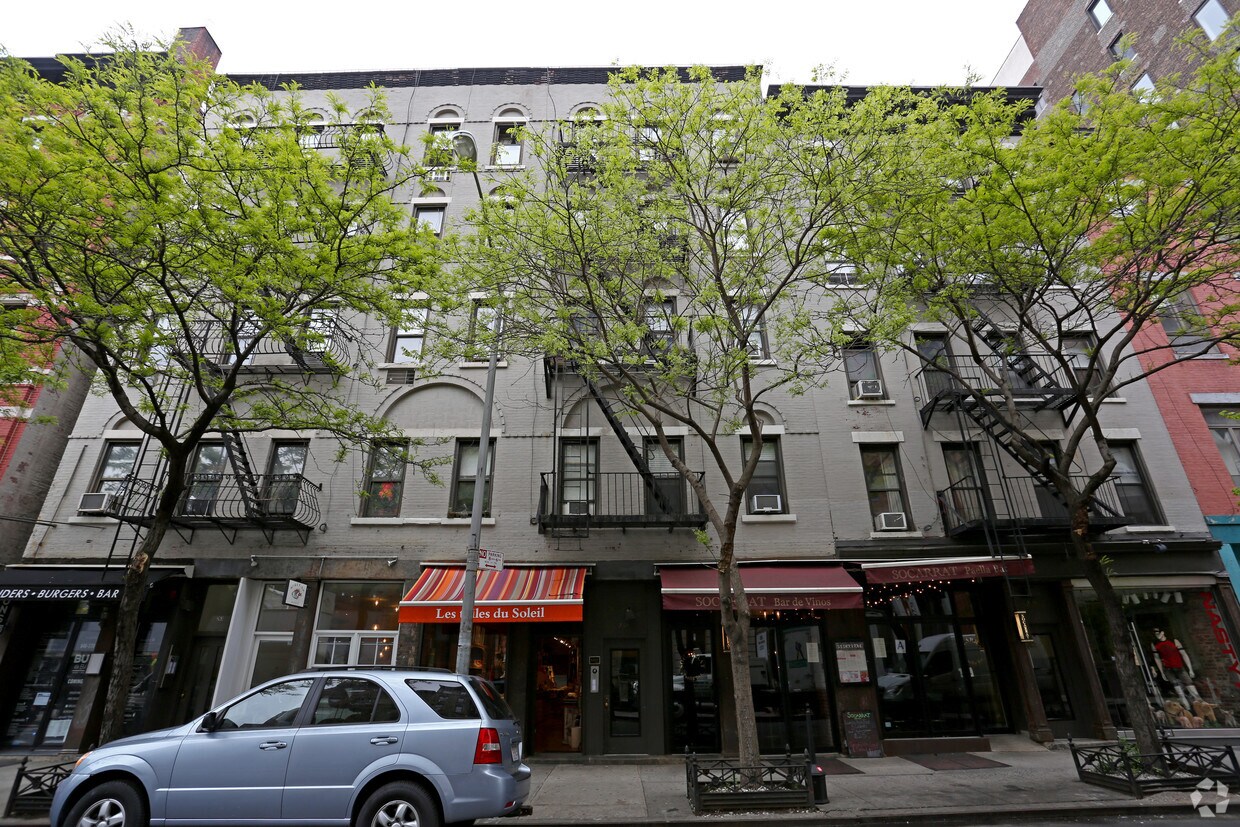 Foto del edificio - 259 W 19th St