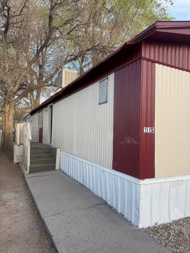 Building Photo - 151 S 250 E