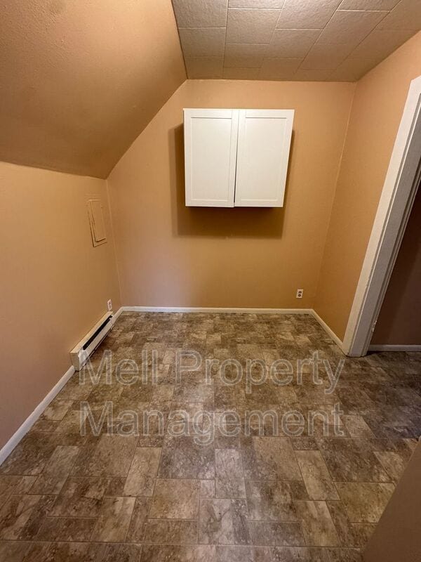 Building Photo - 507 1/2 N 5th St