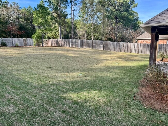 Foto del edificio - 6991 Carson Ln