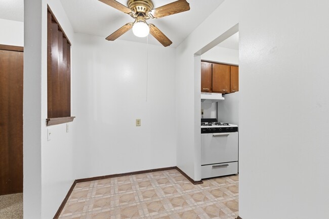 Foto del edificio - Meadow Ridge Apartments