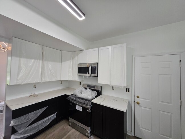 Kitchen - 3093 Rosefield Dr