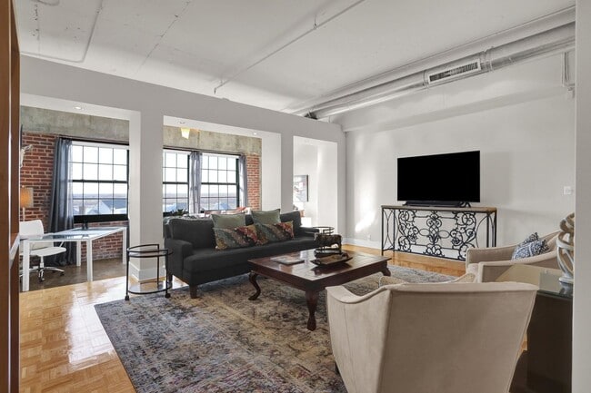 Building Photo - 505 Tennessee St