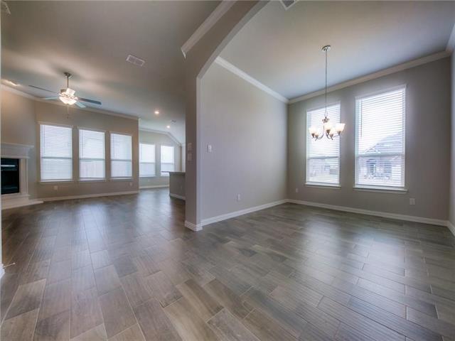 Foto del edificio - 639 Devonshire Ln