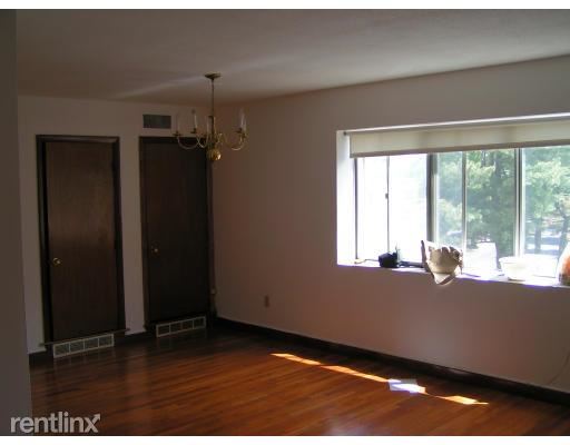 Foto del edificio - 120 Bradlee St