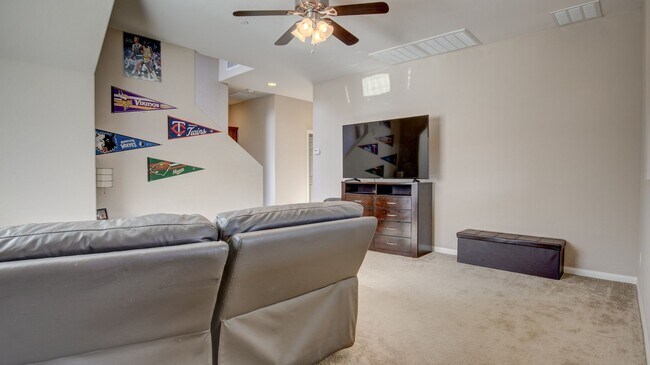 Foto del edificio - Fabulous home with Rooftop Deck!