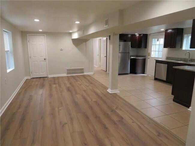 Photo - 4121 Elba St Apartment