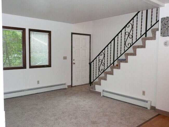 Foto del edificio - South Anchorage Great Two Story 2bed with W/D