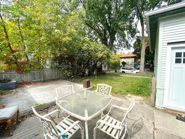 Foto del edificio - Charming 3 Bed, 2 Bath Home for Rent in No...