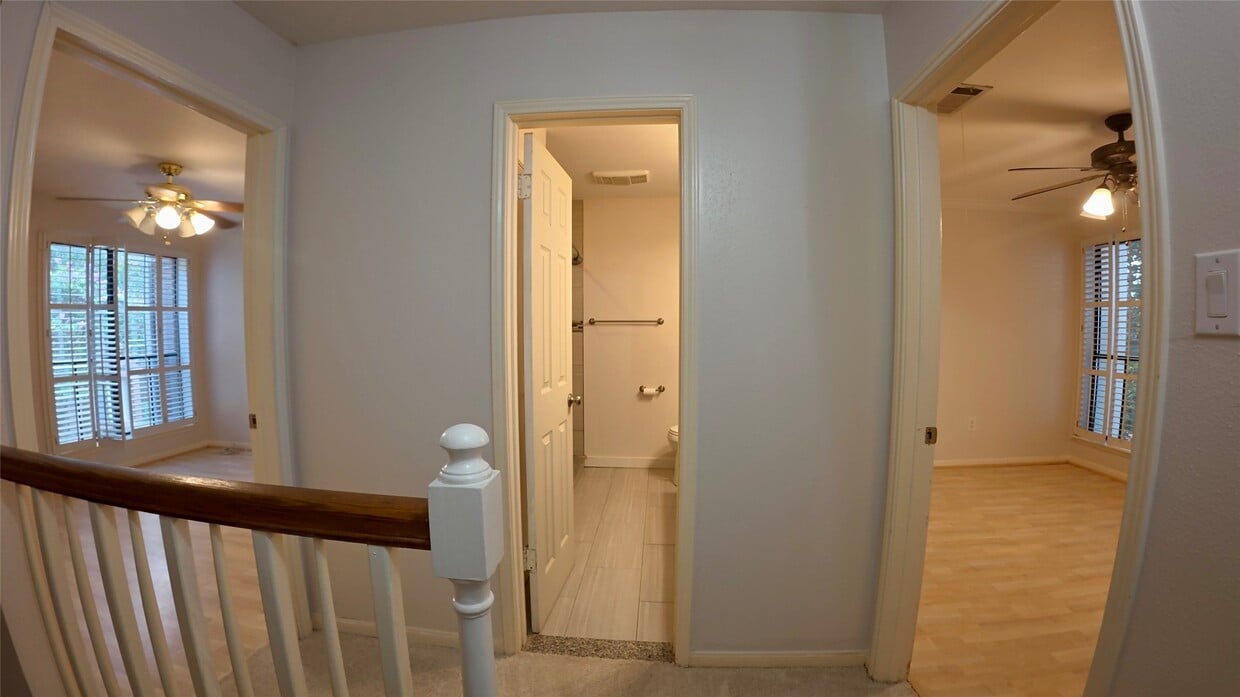 Building Photo - 12550 Piping Rock Dr