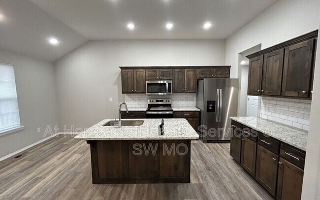 Foto del edificio - 533 S Evergreen Ave