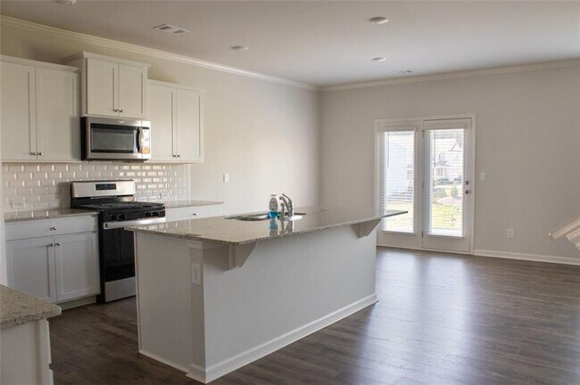 Foto del edificio - 69 Fonthill Cv